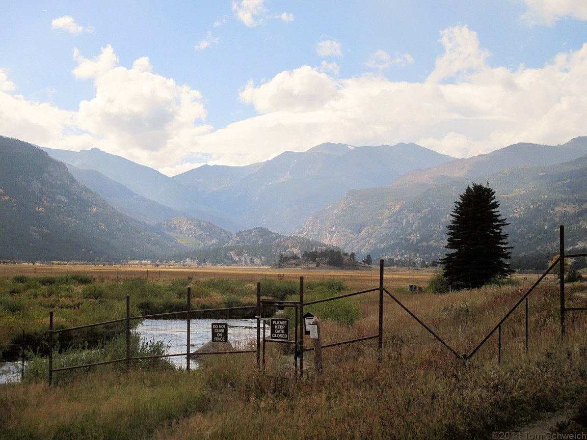 Colorado, Larimer County, Rocky Mountain National Park, Moraine Park