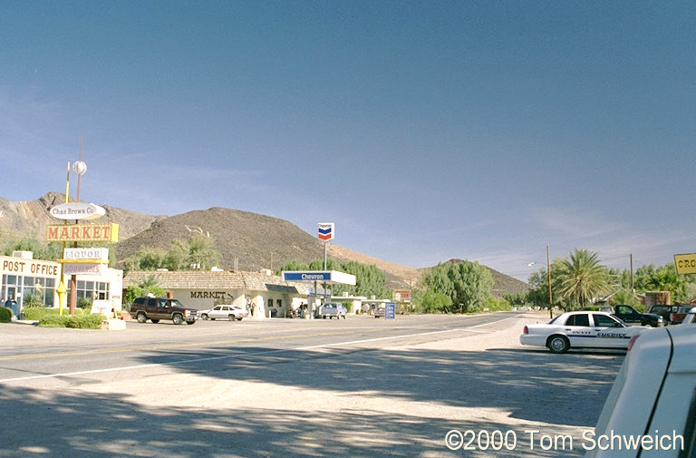 Downtown Shoshone in the early morning.