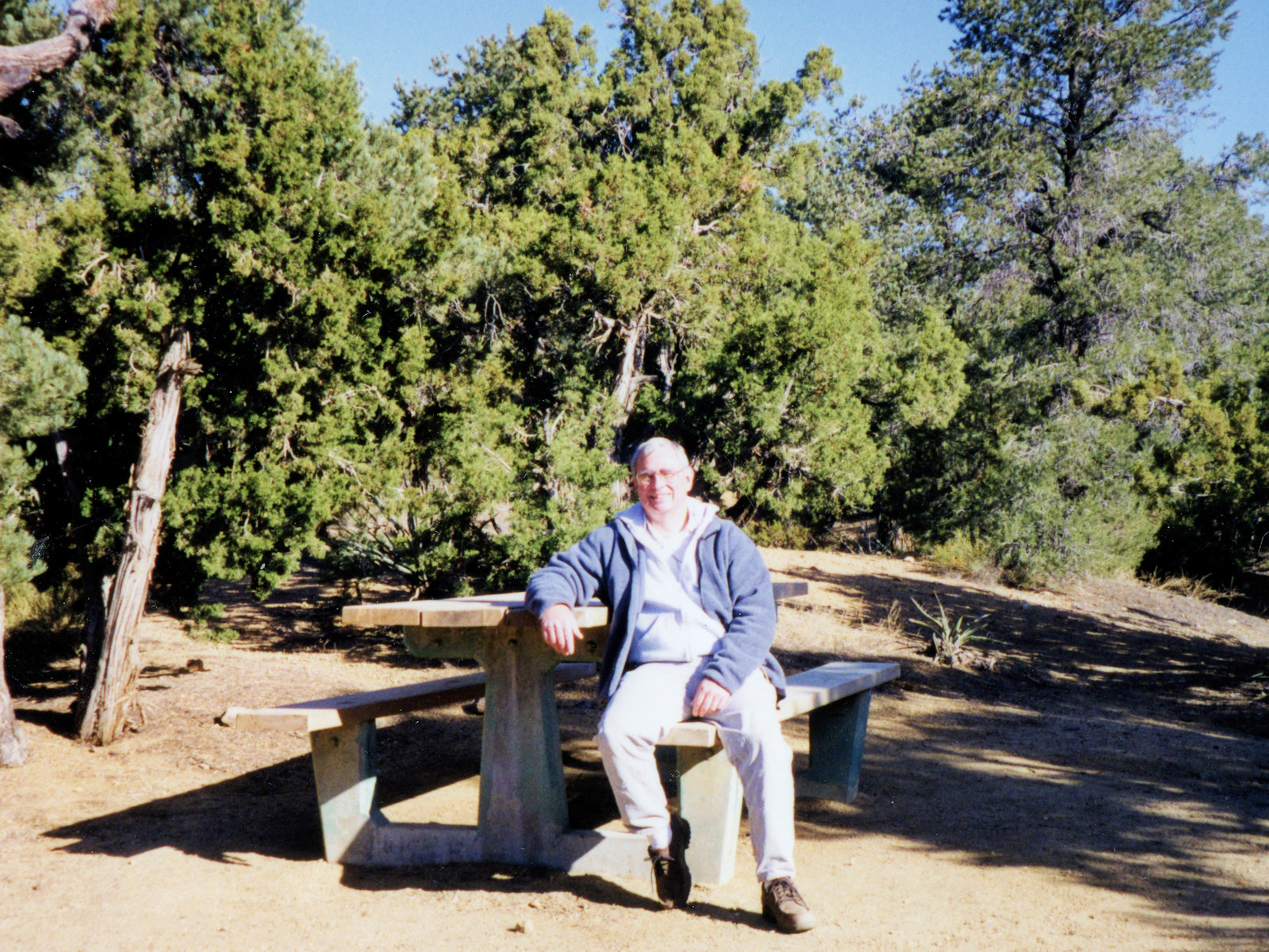 California, San Bernardino County, Mid Hills Campground