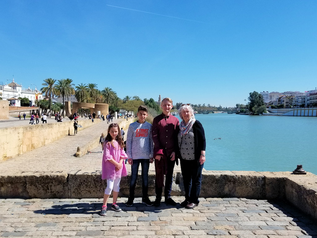 Spain, Andalucia, Sevilla, Rio Guadalquivir, San Gonzalo