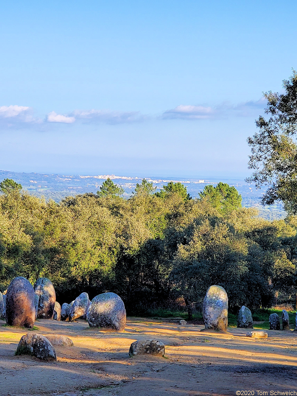 Portugal, Alentejo, Portalegre, Evora, Cromeleque dos Almendres