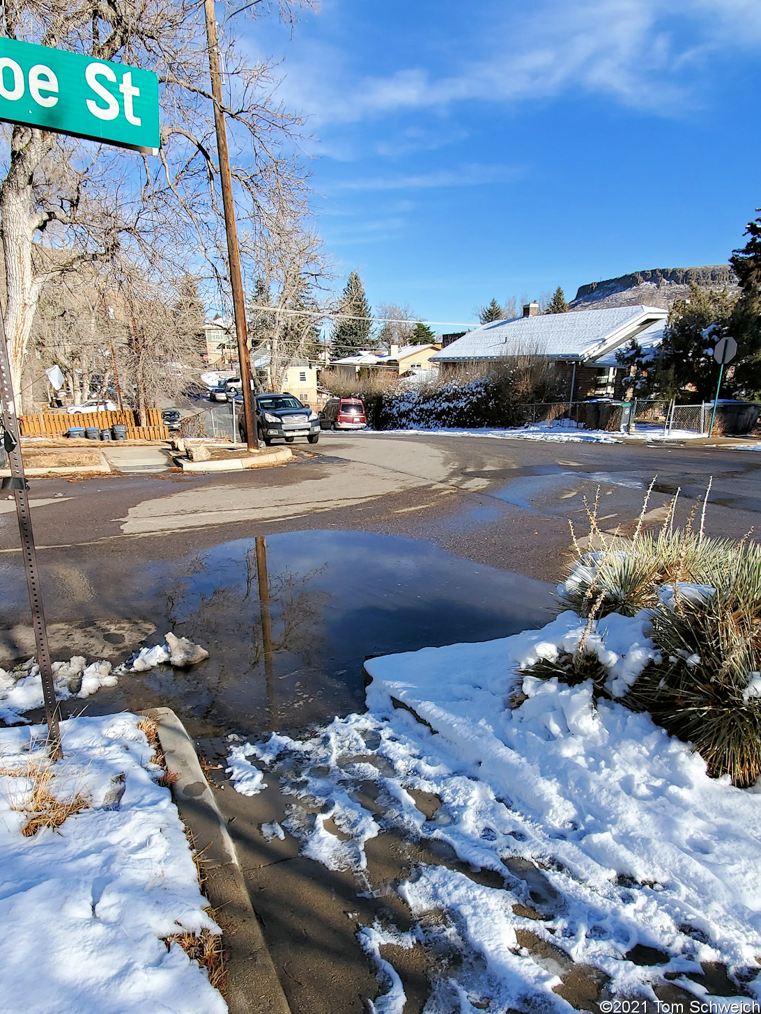 5th Street and Arapahoe Street, Golden, Jefferson County, Colorado