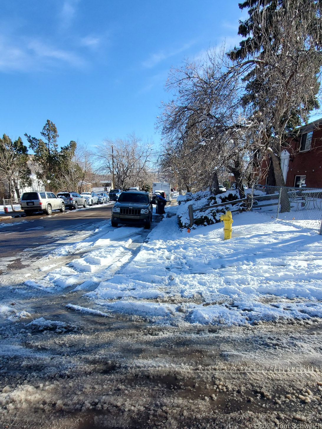 5th Street and Arapahoe Street, Golden, Jefferson County, Colorado