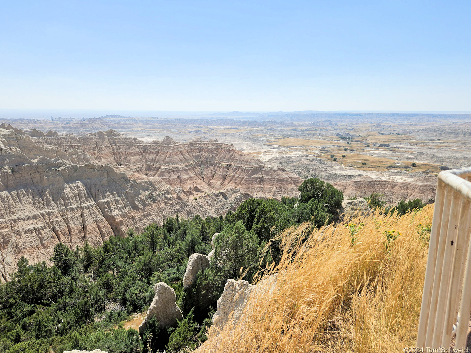 South Dakota, Pennington County, Badlands National Park, Pinnacles Overlook.