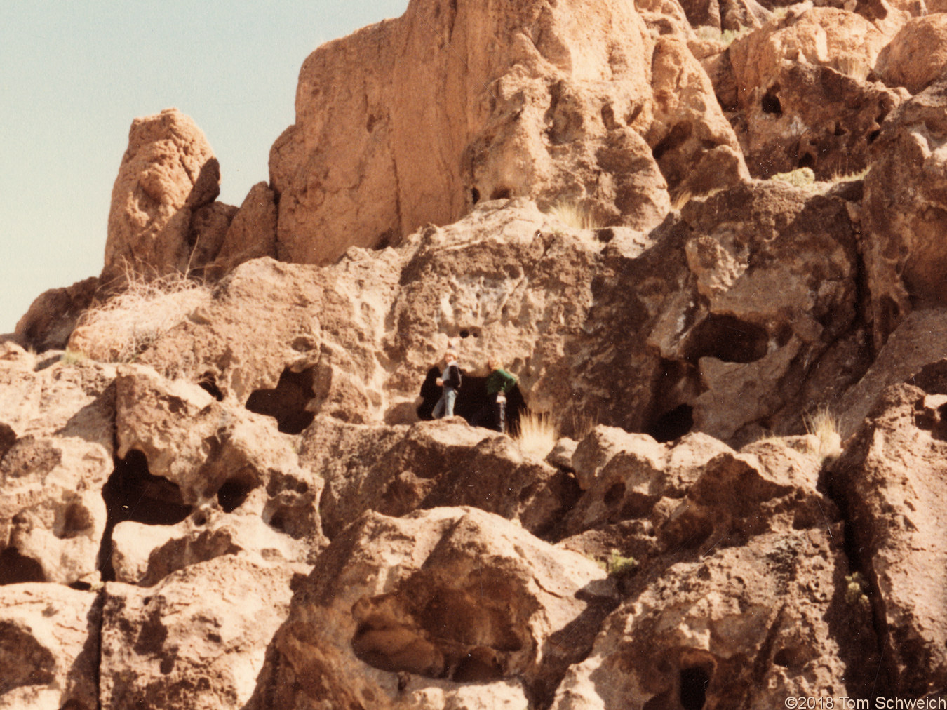 California, San Bernardino County, Hole-in-the-Wall