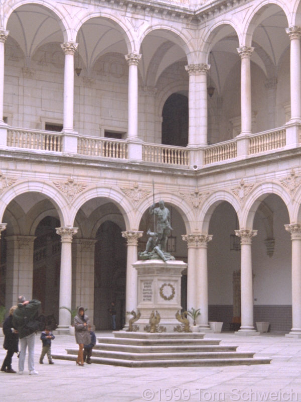 Courtyard inside Alcazar.