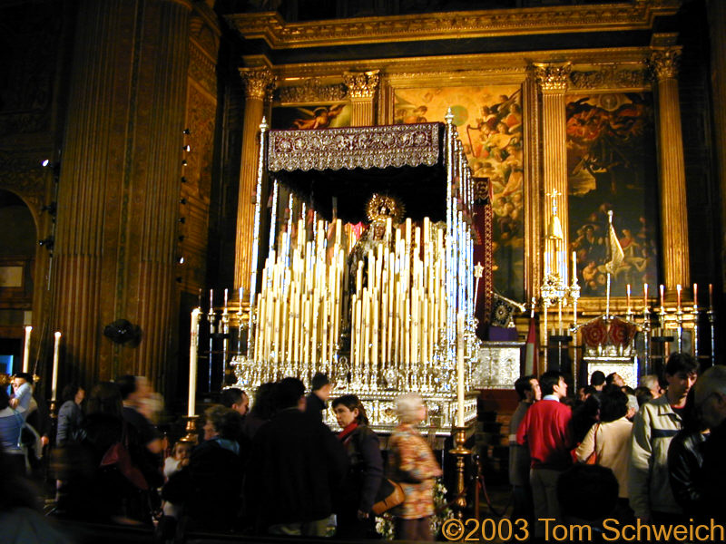 Virgin Paso in Iglesia de la Anunciacion