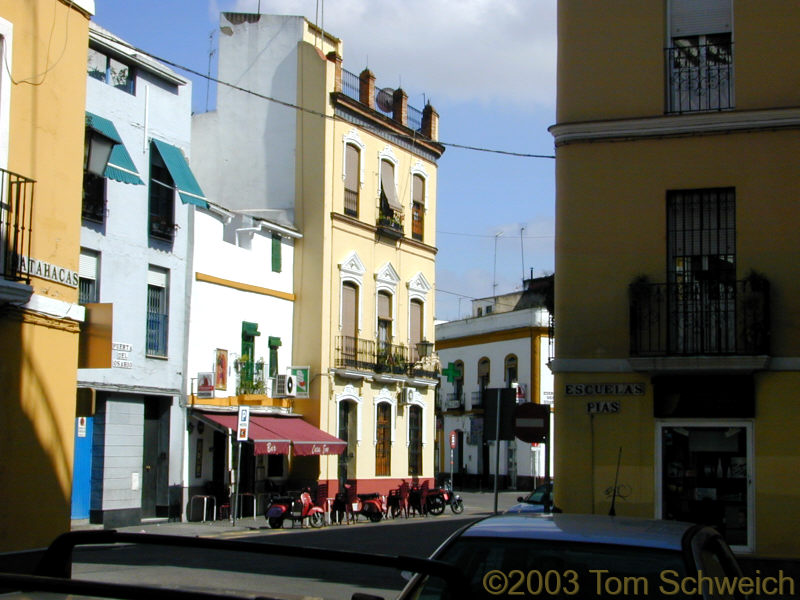 Intersection of puerto del Osario and Escuelas Pias.