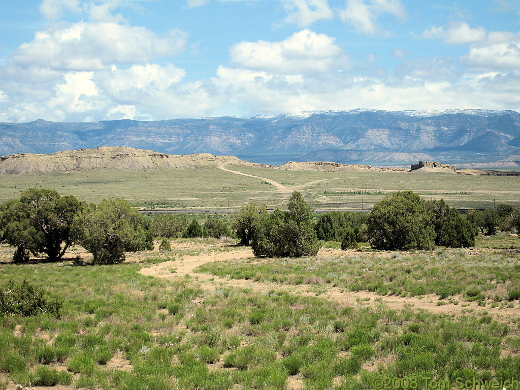 Utah, Emery County, Mounds