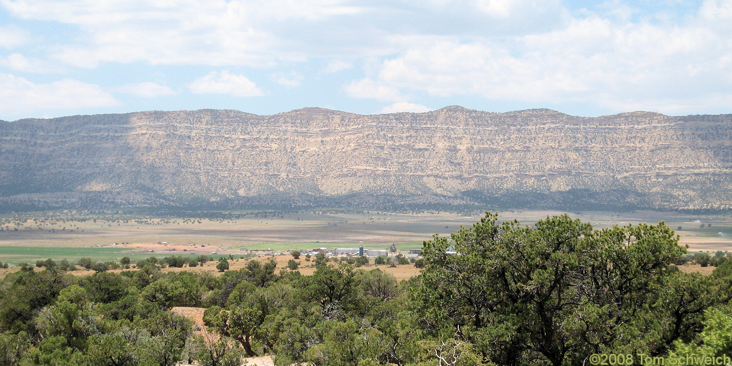 Utah, Garfield County, Straight Cliffs