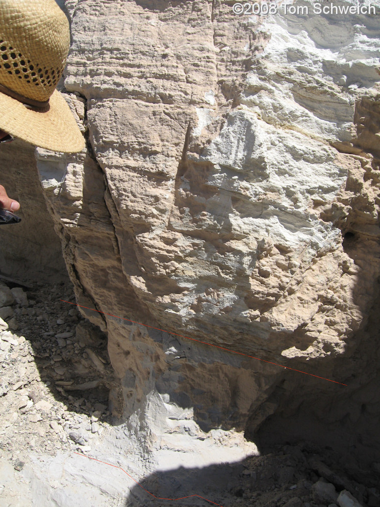 California, San Bernardino County, Bristol Lake, Bouse Formation, Lawlor Tuff