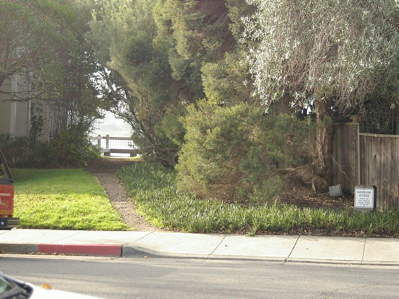 Shoreline access on Bayview Drive.