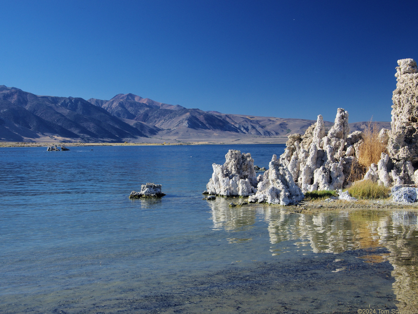 California, Mono County, Mono Lake South Tufa, Lundy Canyon, Copper Mountain