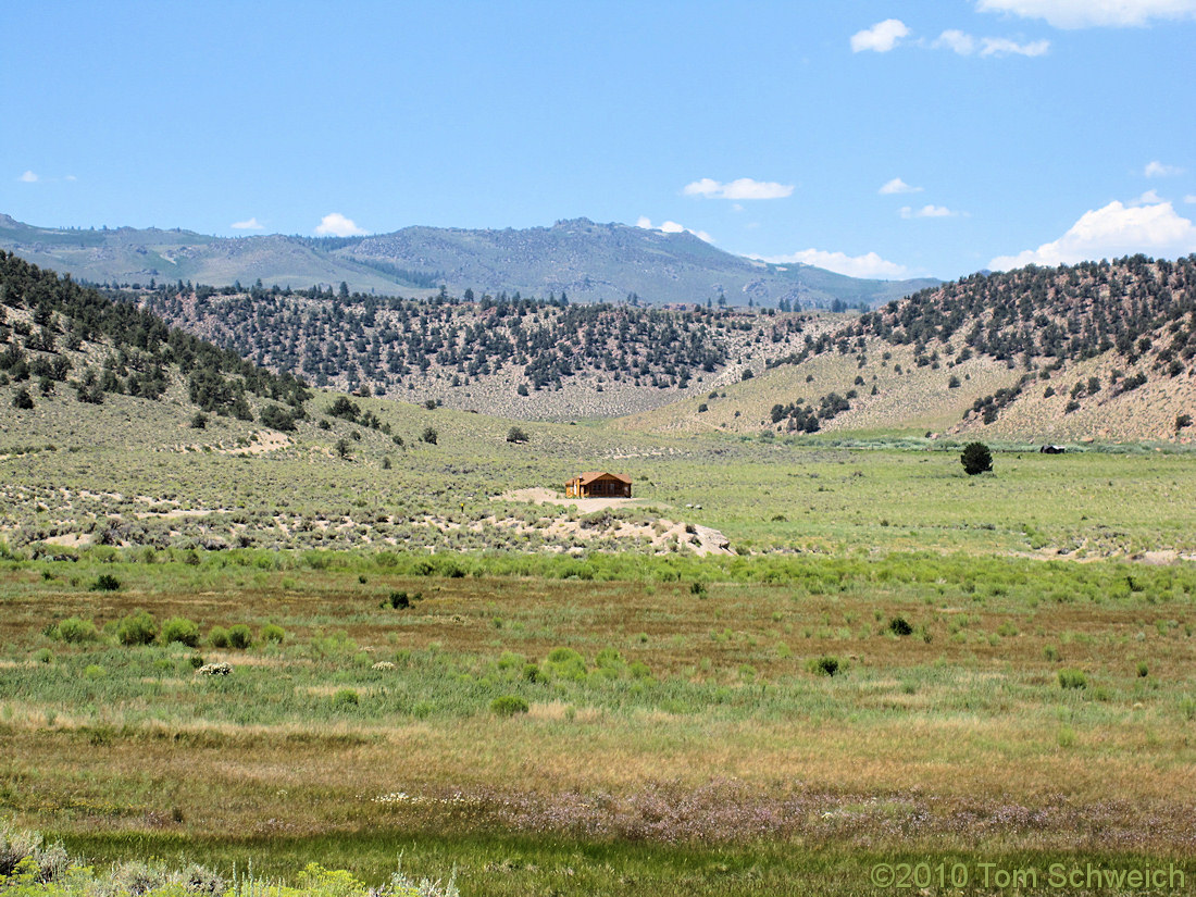 California, Mono County, Adobe Valley