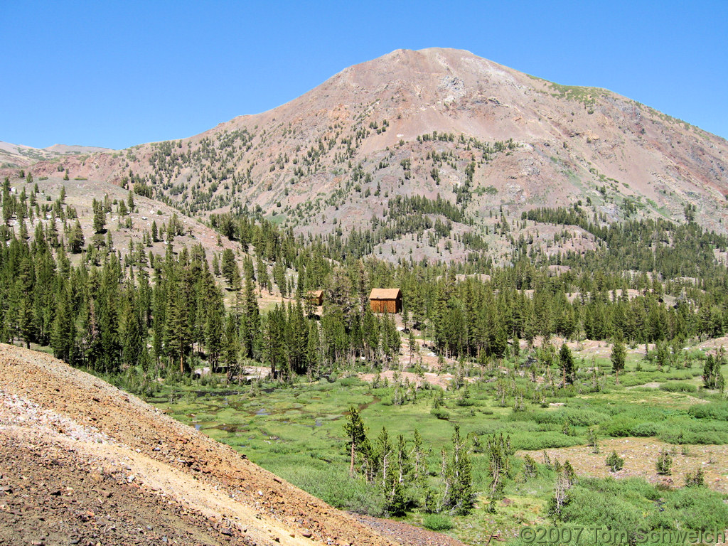 California, Mono County, Bennettville, Tioga Peak